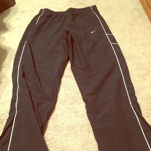 Men’s Nike athletic pants size large